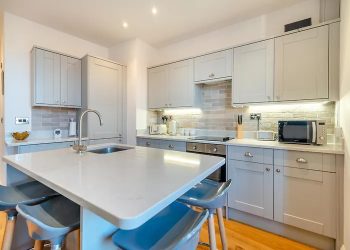 Flat Lemonade * וויטבי